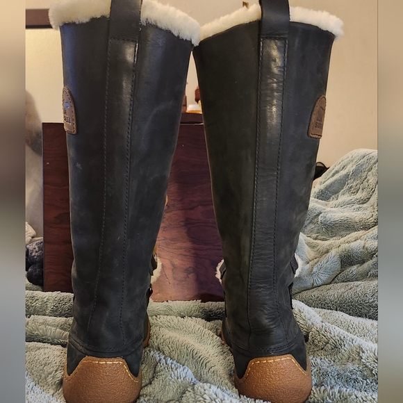 Sorel Chugalug Black Boots SZ 7.5 - Picture 4 of 9